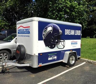 Vehicle Graphics Photo